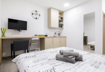 Apartments Lucky Place allows 18 year olds to book a room