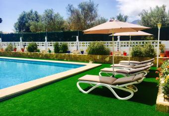 Villa Salteri has Smoking/Balcony rooms