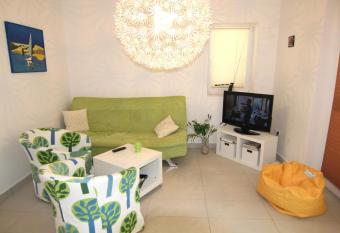 Apartment Doder has Balcony rooms