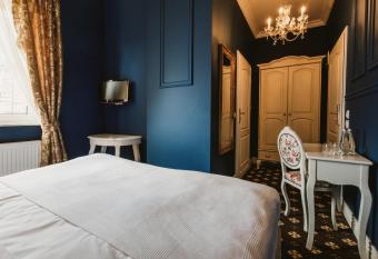 Via Villa has Balcony rooms