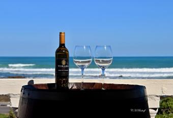 Walkerbay Accommodation has Balcony rooms