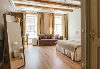 Merchants House Hotel allows 18 year olds to book a room