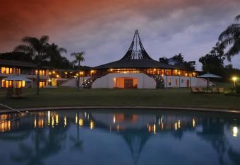 Premier Hotel The Winkler allows 18 year olds to book a room