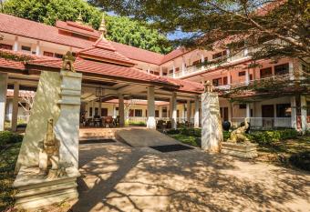 Suan Bua Hotel & Resort has Balcony rooms