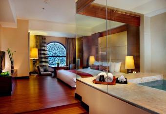 Grand City Hall Hotel & Serviced Residences has Balcony rooms