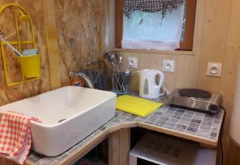 Le Domi allows 18 year olds to book a room