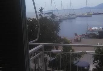 Giannis Rooms has Balcony rooms