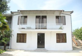 Lukas s house has Balcony rooms