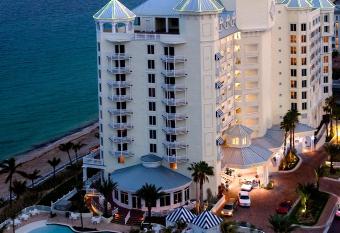 Pelican Grand Beach Resort, a Noble House Resort has Balcony rooms