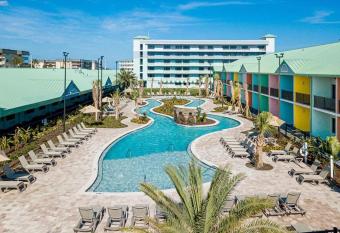 Beachside Hotel and Suites has Balcony rooms