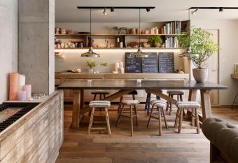 Sango Katase Guest Rooms has Balcony rooms