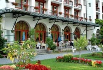 Funny Farm Backpackers allows 18 year olds to book a room