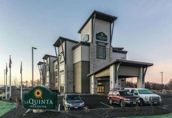 La Quinta Inn & Suites by Wyndham Walla Walla allows 18 year olds to book a room