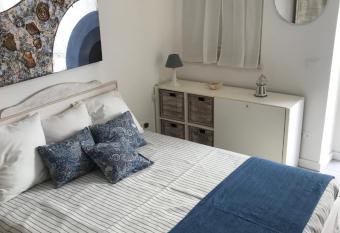 Il Casalino Apartment has Balcony rooms