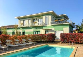 La Forgia Apartments has Balcony rooms