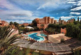 Hotel Club Hanane allows 18 year olds to book a room