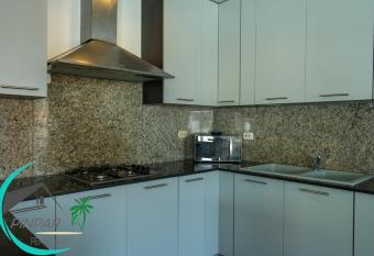 Los Corales Penthouse allows 18 year olds to book a room