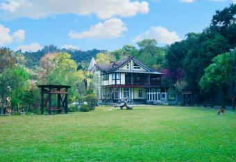 Jia Yuan Holiday has Balcony rooms