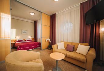 Rixwell Viru Square Hotel allows 18 year olds to book a room