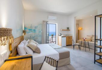 Eleana Nature & Art has Balcony rooms