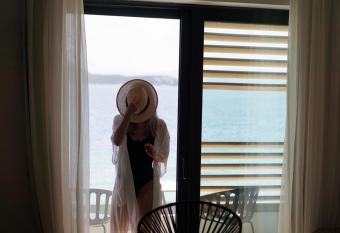 Sunday Boutique Hotel has Balcony rooms