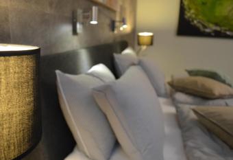 Thon Partner Hotel Kungsbron allows 18 year olds to book a room