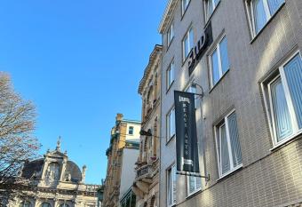 Beaux ARTS allows 18 year olds to book a room