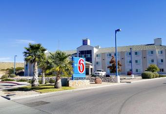 Motel 6 Las Cruces - Telshor allows 18 year olds to book a room