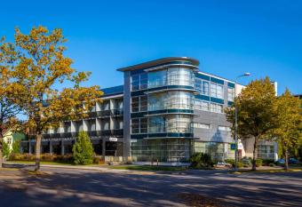 Estonia Resort Hotel & Spa allows 18 year olds to book a room