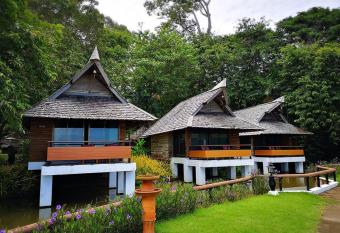 Sunset Park Resort And Spa - SHA Plus has Balcony rooms