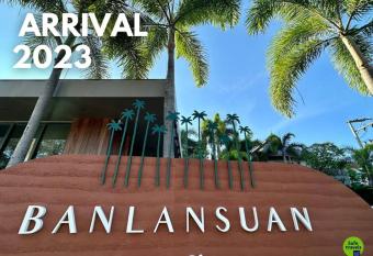 Banlansuan Resort SHA Plus has rooms with a private hot tub