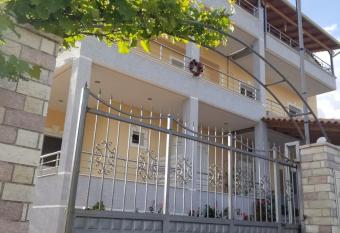 Villa Xani has Balcony rooms