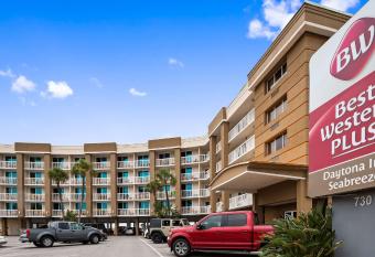 Best Western Plus Daytona Inn Seabreeze Oceanfront has Balcony rooms