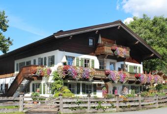 Flatscherbauer has Balcony rooms