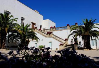 Masseria Carignani has Balcony rooms