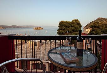 Epidavria Hotel has Balcony rooms