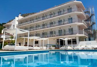 Hotel Nereida has Balcony rooms