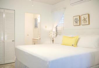 New Kingston s Deluxe Apartment allows 18 year olds to book a room