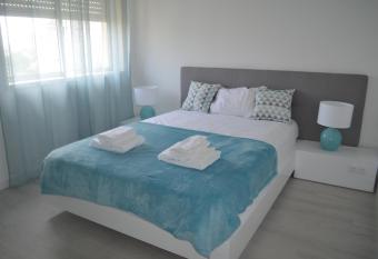 Modern and Cozy Apartment has Balcony rooms