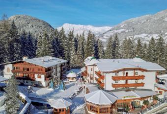 Aktivhotel Waldhof has Balcony rooms
