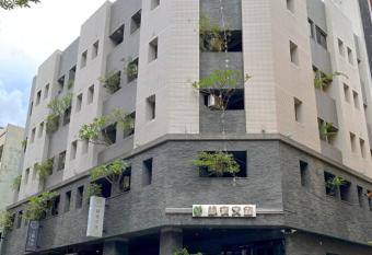 Greenight Hotel allows 18 year olds to book a room