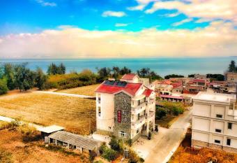                         The heart of the sea has Balcony rooms