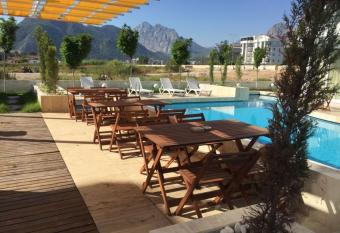 Boutique House Mim-A allows 18 year olds to book a room