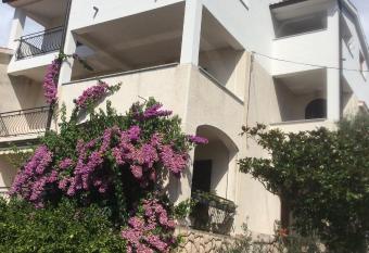 Villa Jadranka Rab apartman Nick has Balcony rooms