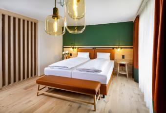 Hotel Hirschen Wildhaus has Balcony rooms