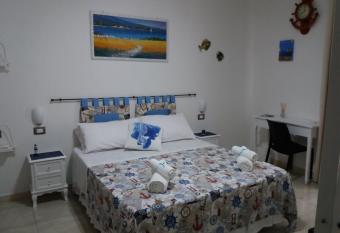 La Trinacria di Capo Passero has Balcony rooms