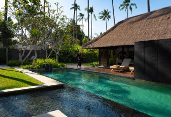 Kayumanis Jimbaran Private Villas & Spa has Balcony rooms