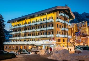 Parc Hotel Victoria has Balcony rooms