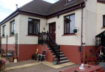 Melrose allows 18 year olds to book a room