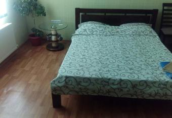 Apartment on Mira avenue allows 18 year olds to book a room